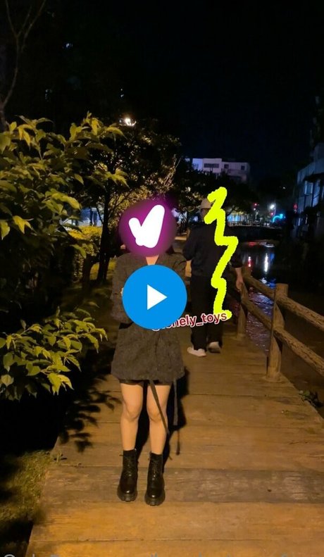 lonely toys free modèle joli img