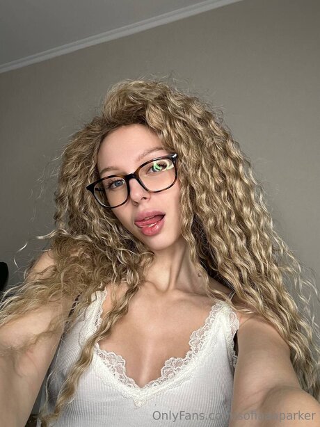 sofiaaaparker star pornographic gallery
