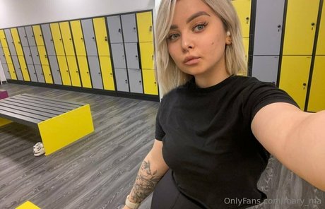 mary ma mannequin images