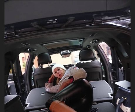 Lisarulit modelo de arte foto