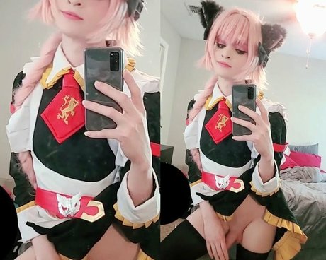 Trappy chan modelo desnuda foto