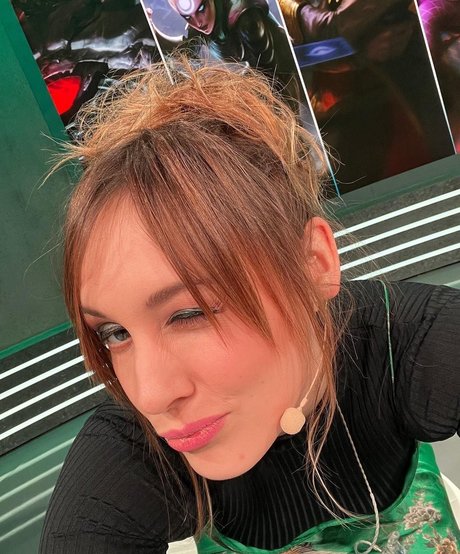 Sjokz actriz de desnudos fotos