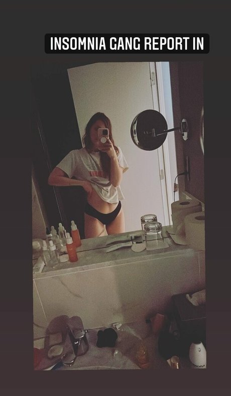 Sjokz desnudos de estrellas imágenes