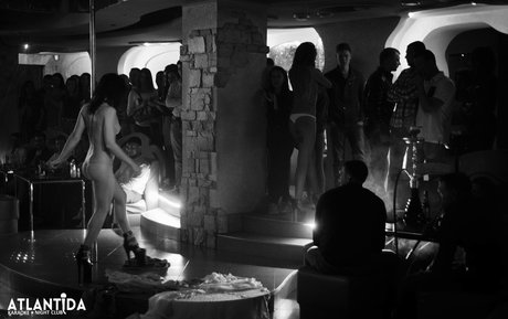 Gogo Stripper star du porno parfaite images