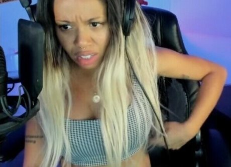 Ericka Bozeman nus de stars du porno photo