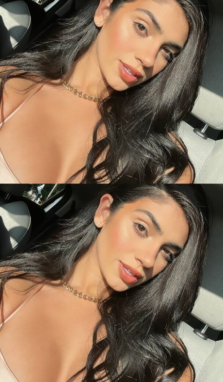 KamiCosplayer nudes model galleries