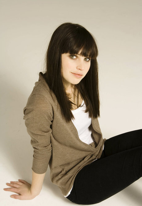 Felicity Jones naked star pics