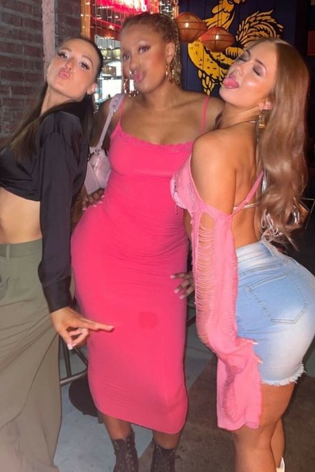 Maisie Smith actrice pornographique galerie