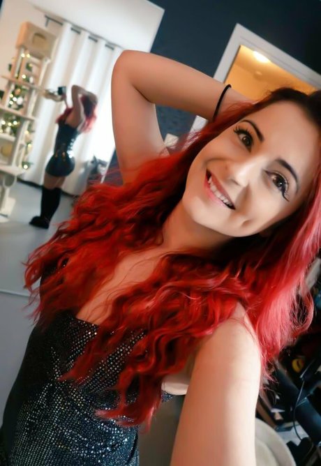 AnnieFuchsia modelo mejor fotos