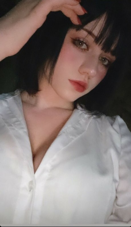 Ochya0 actrice chaude photo