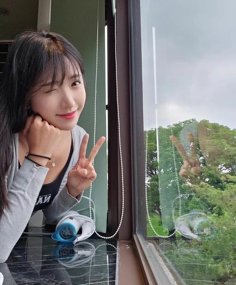 jinnytty modelo desnudos recopilación