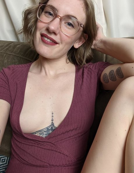 Emma Ruby hd star picture