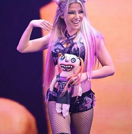 Alexa Bliss actrice de nus collection