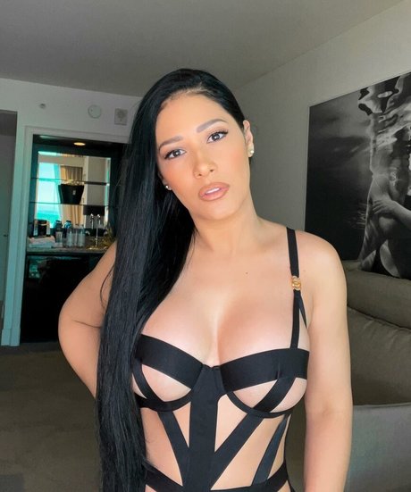 Simaria star du porno belle photos