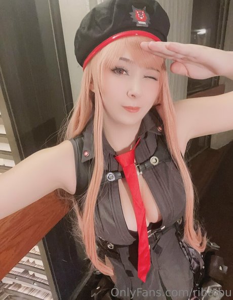 ribaibu actrice pornographique collection