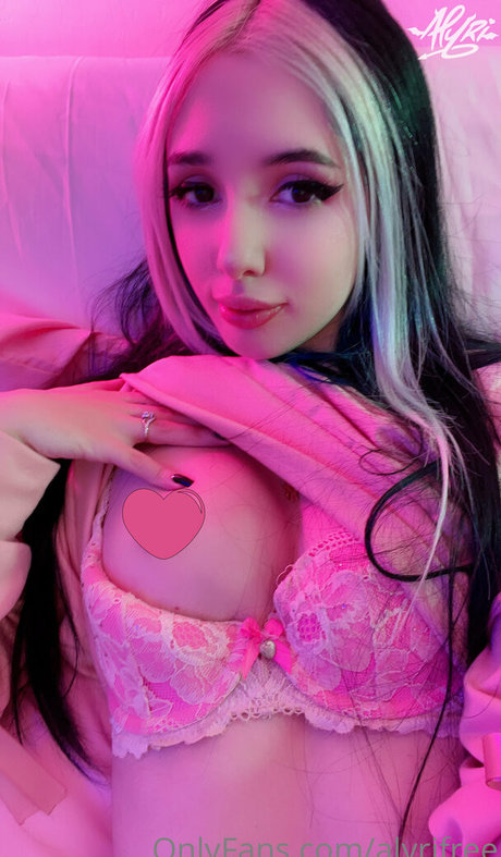 alyrifree estrella porno caliente imágenes