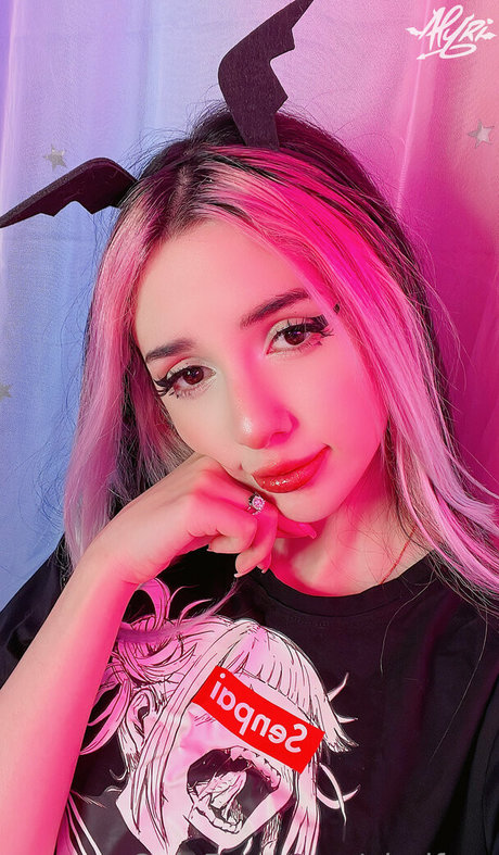 alyrifree mejor actriz imágenes