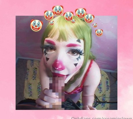 Creamieclown modèle magnifique des photos