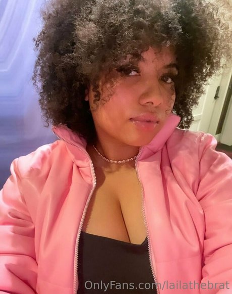 lailathebrat modelo de alta calidad imágenes