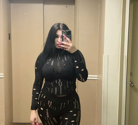 Kyphanta jolie actrice archive