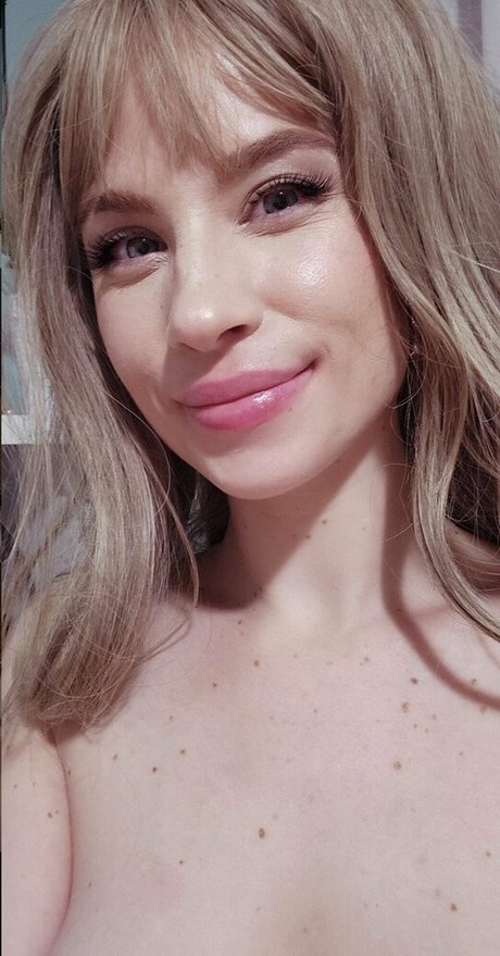 claracosmiafree star du porno chaud images