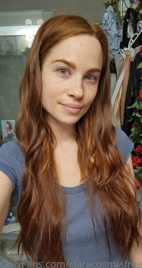 claracosmiafree beau modèle galeries