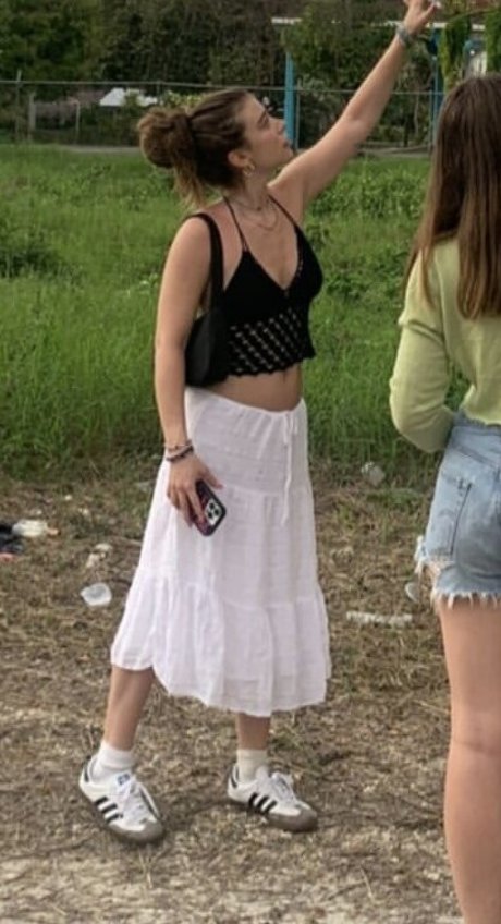 Genevieve Hannelius jolie star du porno collection