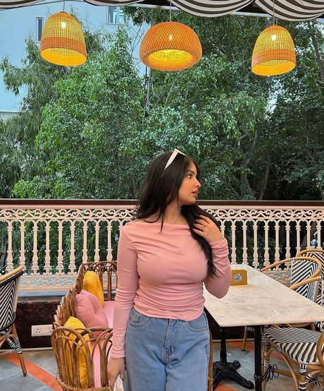 Aarushi Abrol beautiful star images