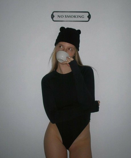 Alena Barhalenko model exclusive pics