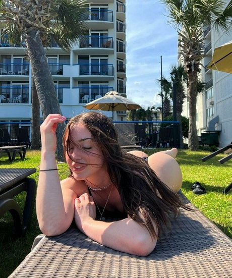 delaneyshort estrella xxx galería