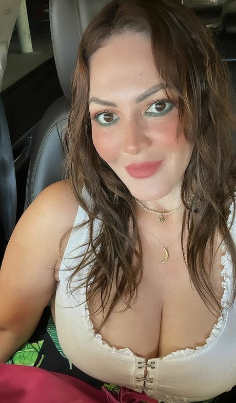 Marlene Quinto pretty actress image