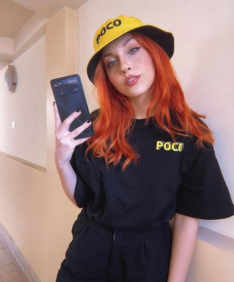 Mona Schon estrella porno hermosa fotos