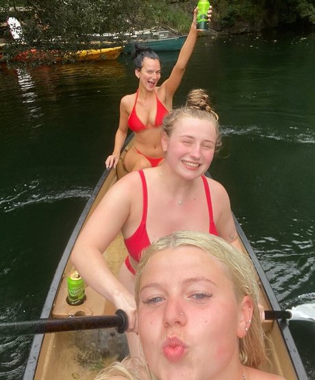 Louiseereid art modèle galerie