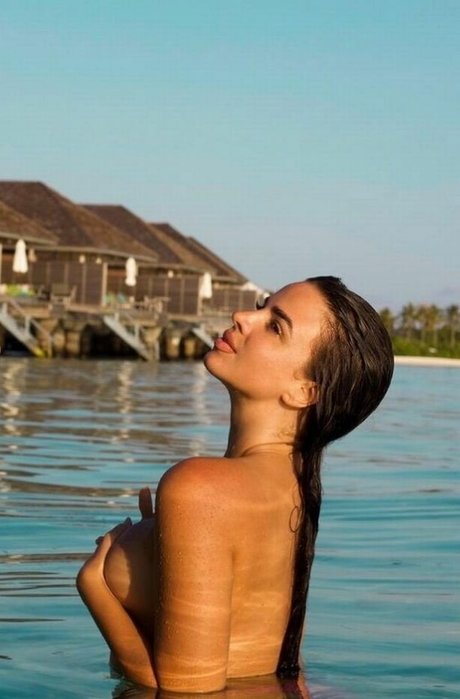 Ivana Knoll estrella porno xxx galerías