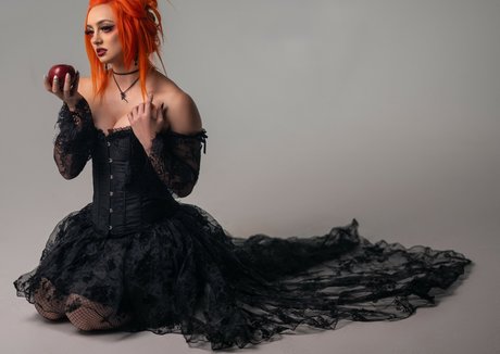 GiGi Dolan estrella del sexo fotos