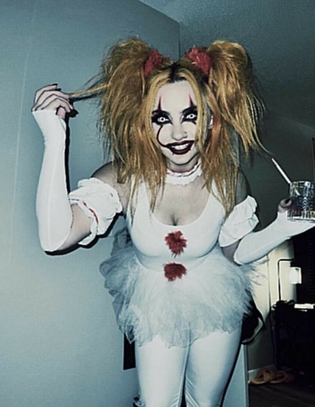 GiGi Dolan modelo sexy recopilación