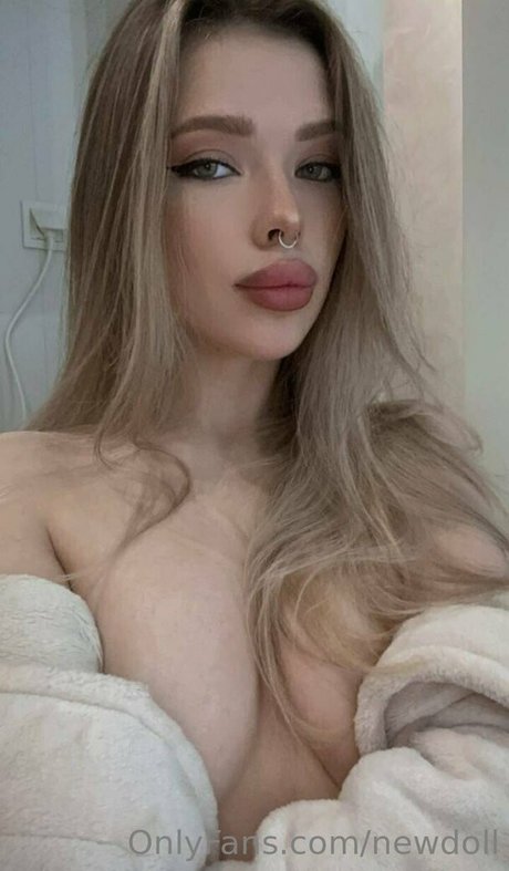 newdoll nice pornstar picture
