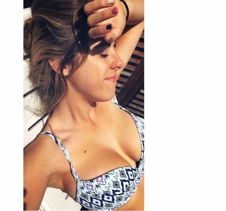 Nati Jota modèle pornographique img