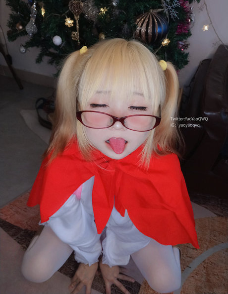 YaoYaoQwQ naked actress archive