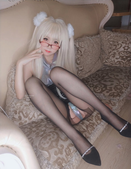 YaoYaoQwQ star free gallery