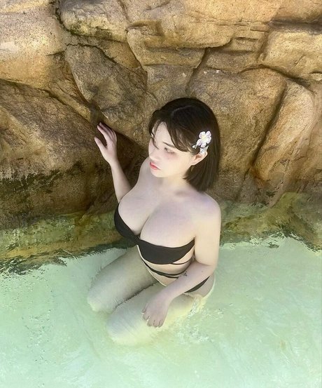 Garumrum_ pornstar sexy picture