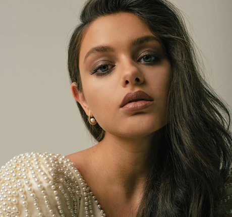 Odeya Rush naked actress pic