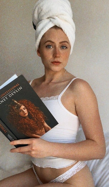 Janet Devlin pornstar high quality archive