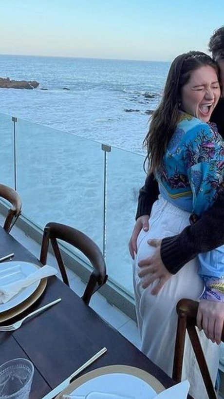 Emma Kenney actriz imágenes