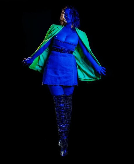 Emma Kenney étoile parfaite galeries