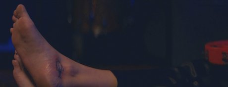 Olivia Cooke star du porno adulte des photos