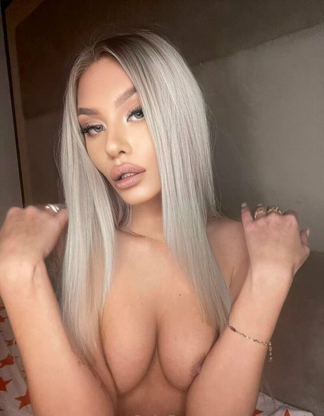 julietaylor hermosa modelo imagen