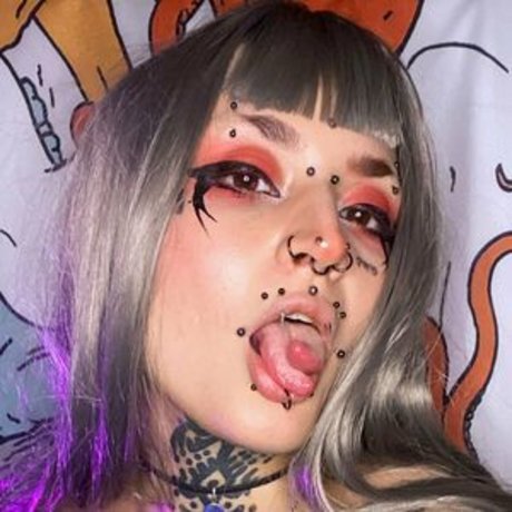Borderwaifu xxx model picture