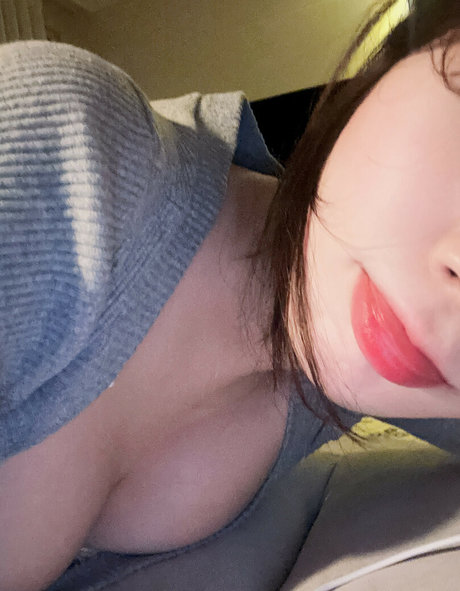 asuna modèle porno photo