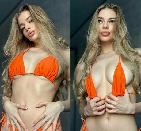 Nightlyy model adult pictures